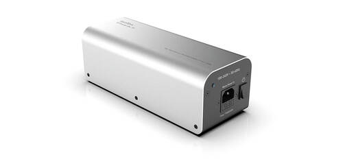 IsoTek V5 Syncro Uni 10 DC-Blocker (C13/10A IEC zu EU) IsoTek V5 Syncro Uni 10 DC-Blocker Silver