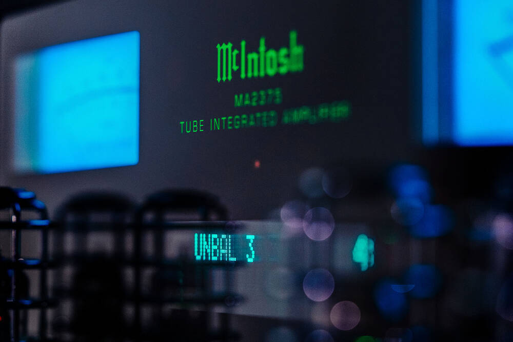 McIntosh MA 2375 AC