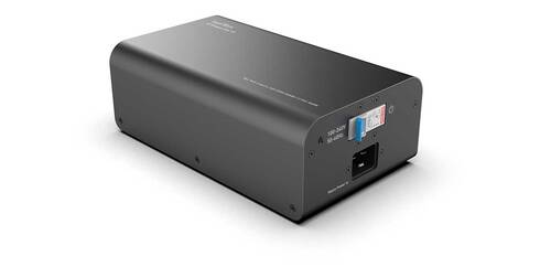 IsoTek V5 Syncro Uni 16 DC-Blocker (C13/16A IEC zu EU) IsoTek V5 Syncro Uni 16 DC-Blocker Black