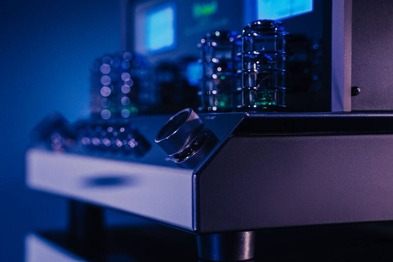 McIntosh MA 2375 AC