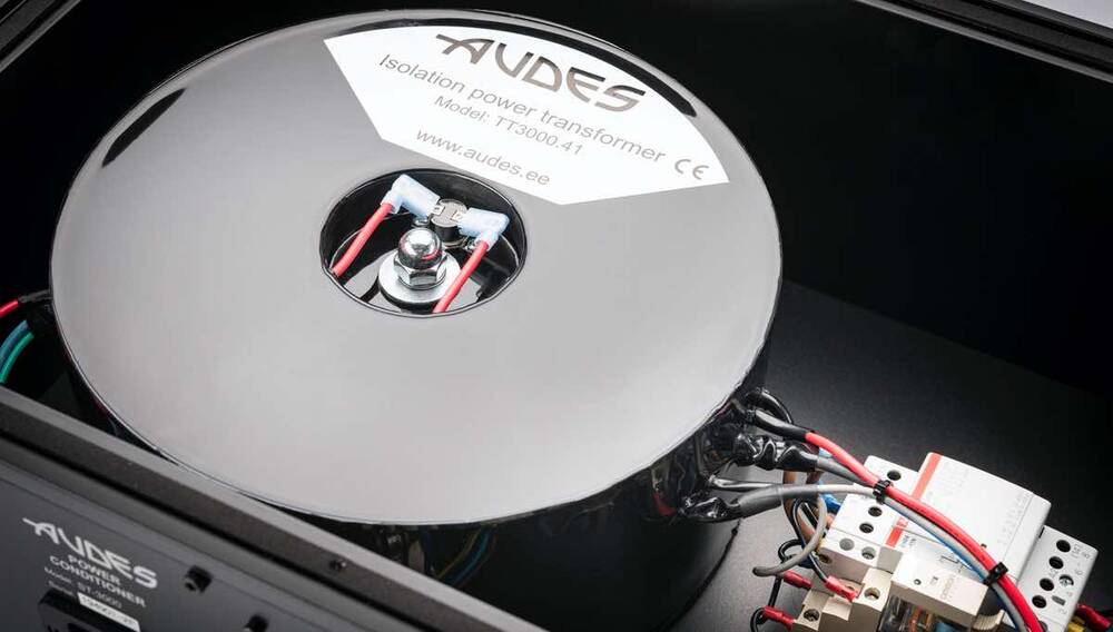 Audes ST-3000DC