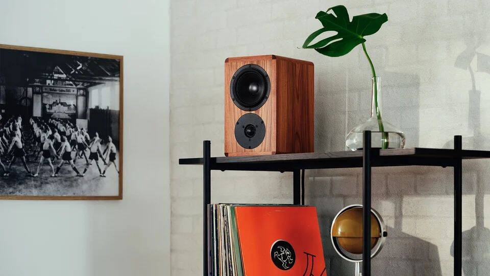 Dynaudio Legend