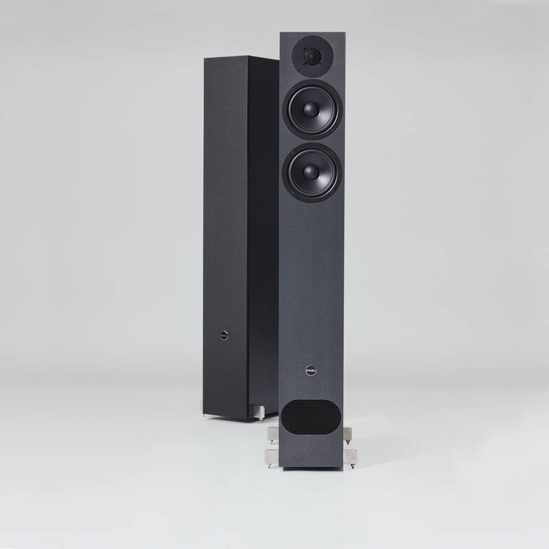 PMC fact.8 signature PMC fact.8 signature Metallic graphite