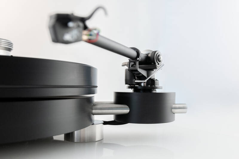 Transrotor Max Nero (Laufwerk)