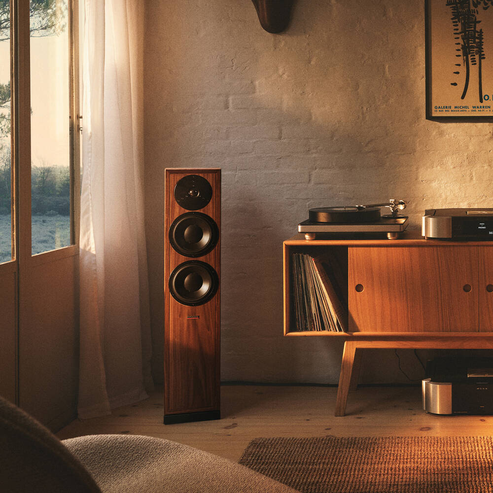 Dynaudio Contour Legacy American Walnut